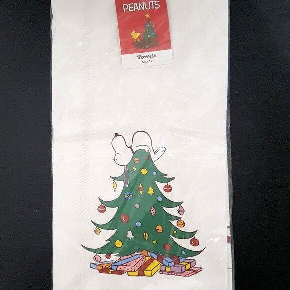 NEW Williams Sonoma Set of 2 PEANUTS Holiday Towels 20" x 30" Christmas